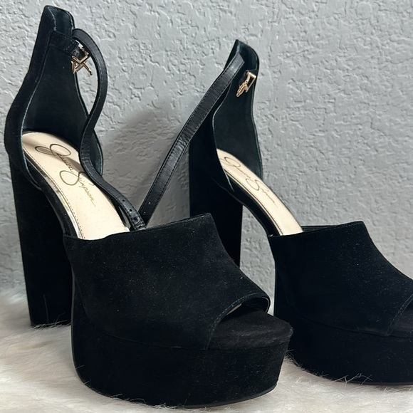 Jessica Simpson Brand New Velvet Platforms - Picture 3 of 9